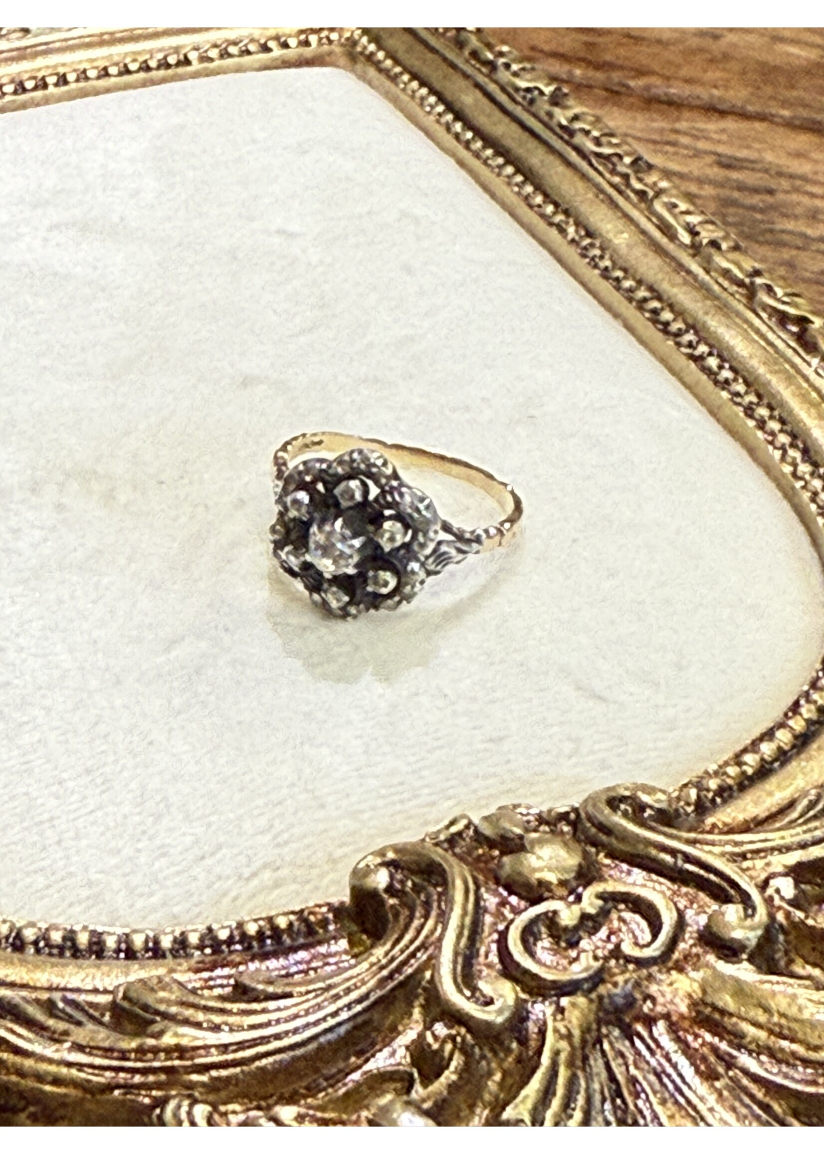 Vintage & Occasion Ring vintage met roos diamant in rozet - maat 19