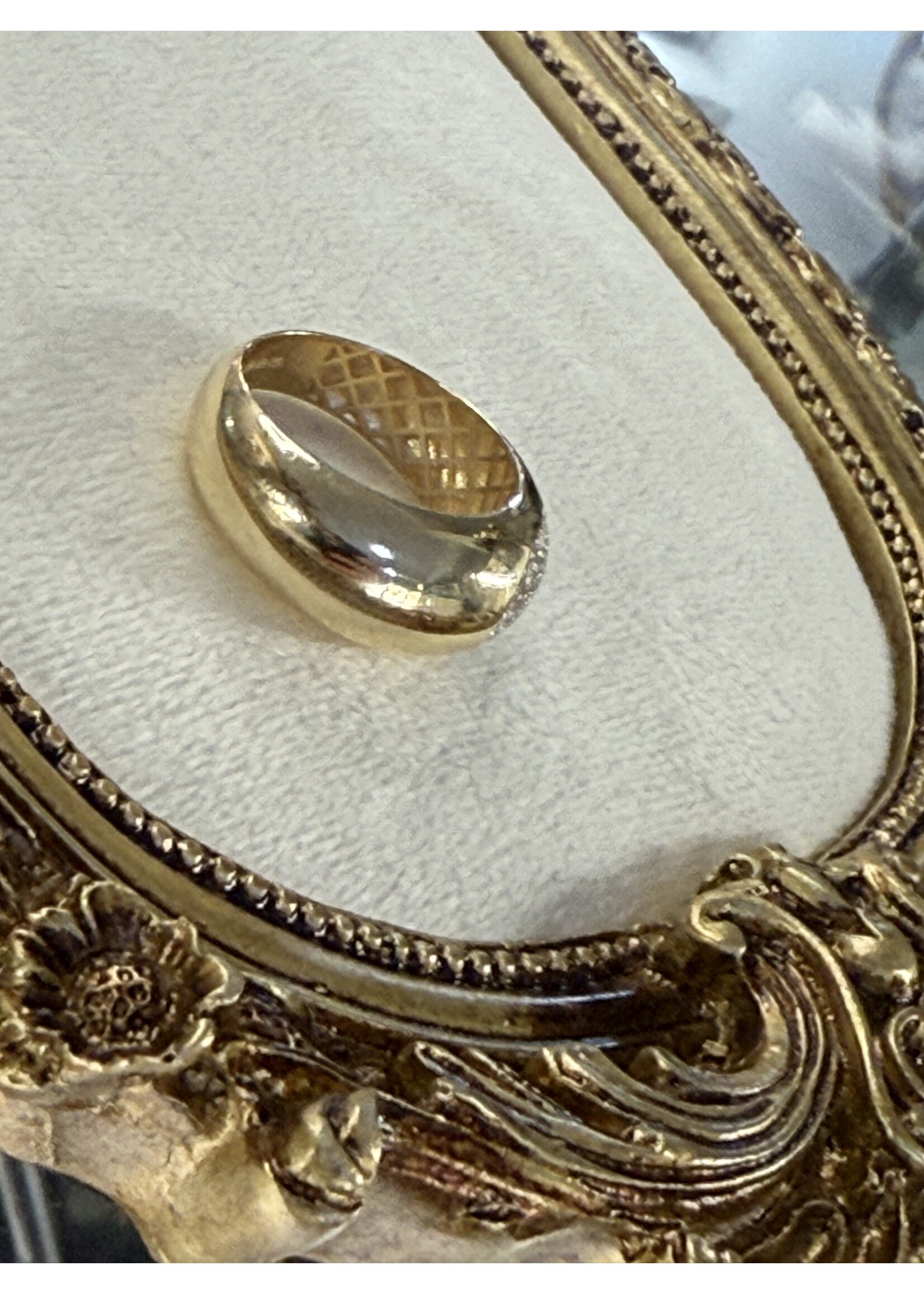 Vintage & Occasion Geelgouden bolle ring met zirkonia - maat 17.5