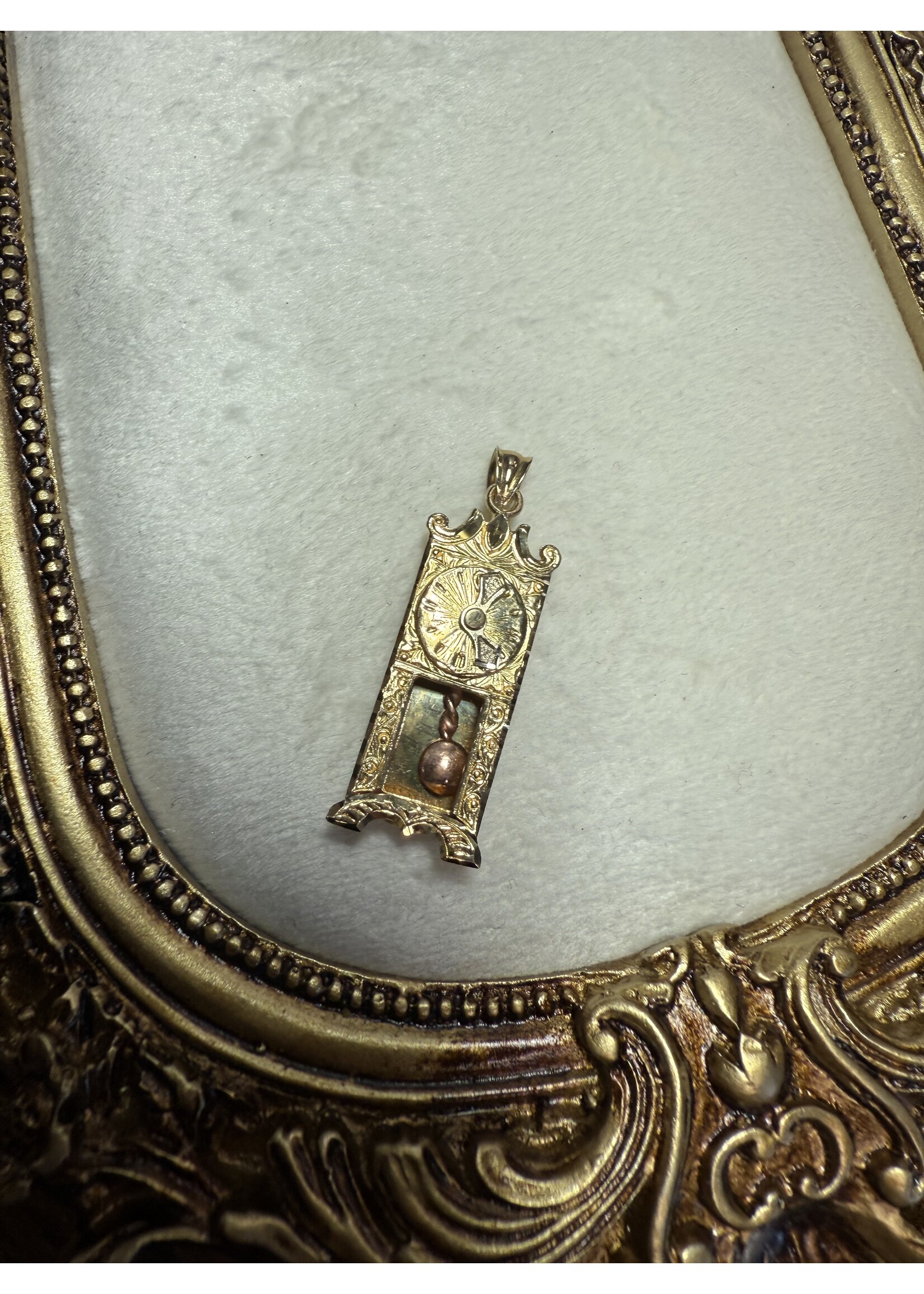 Vintage & Occasion Geelgouden hanger klok Beverley hills gold 14k