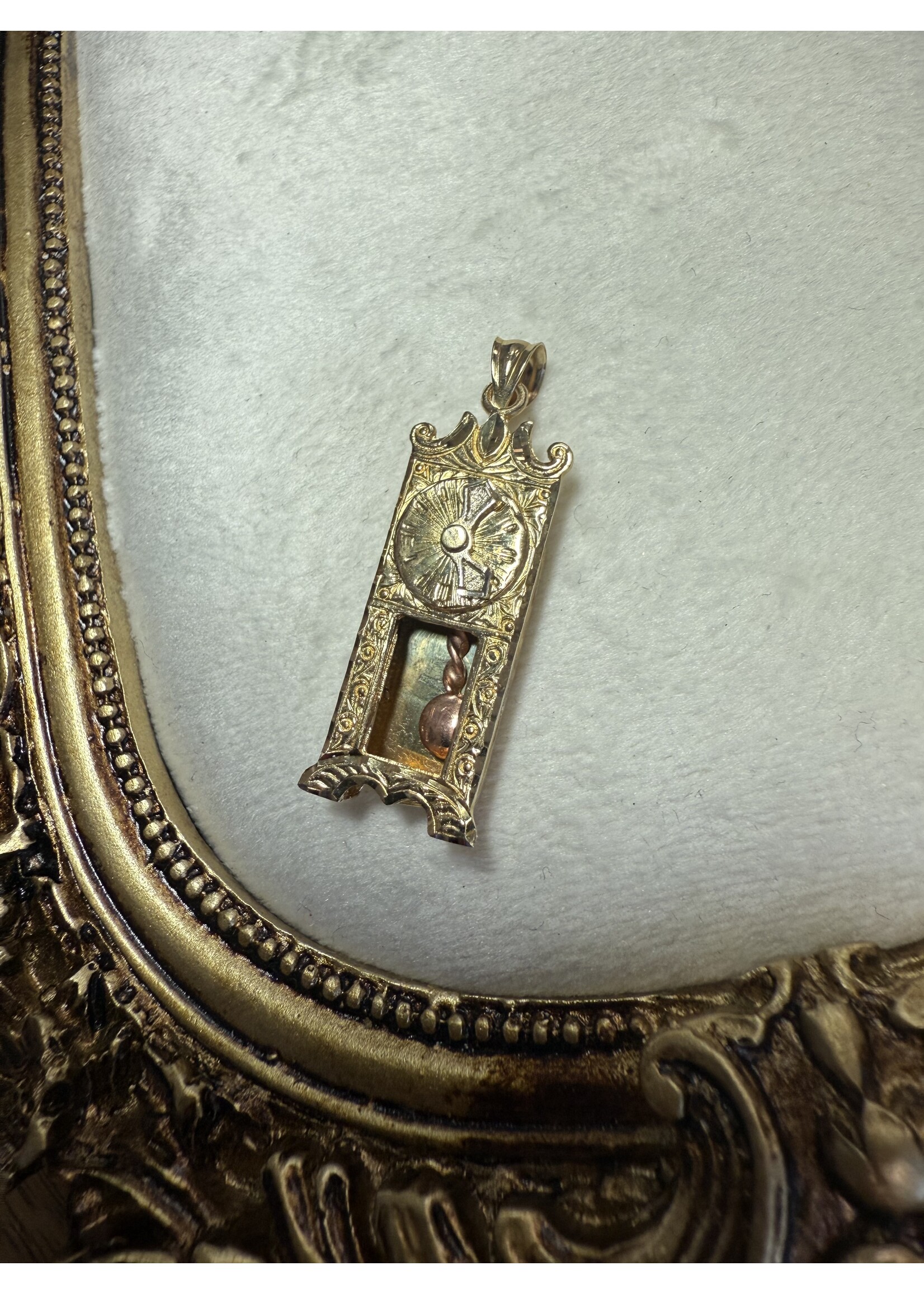 Vintage & Occasion Geelgouden hanger klok Beverley hills gold 14k