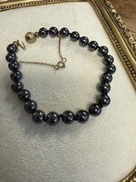 Vintage & Occasion Cataleya Pearls parelarmband donker 6.5 zilveren goldplated sluiting 19cm