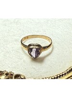 Vintage & Occasion Geelgouden ring met paarse edelsteen - maat 21