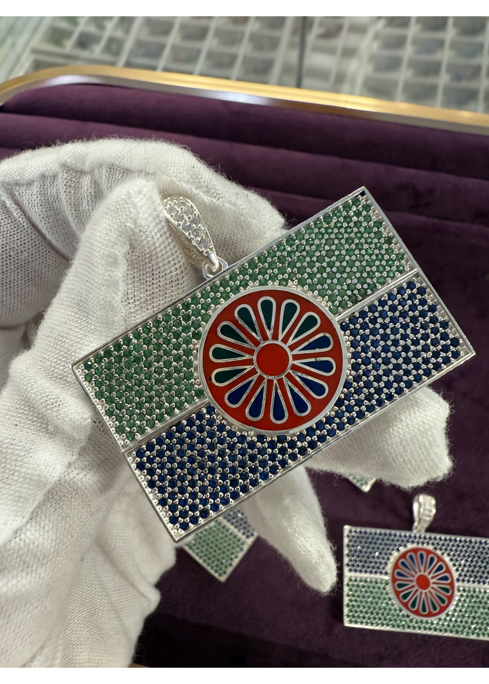 Vintage & Occasion Zilveren 925 hanger rolle man vlag