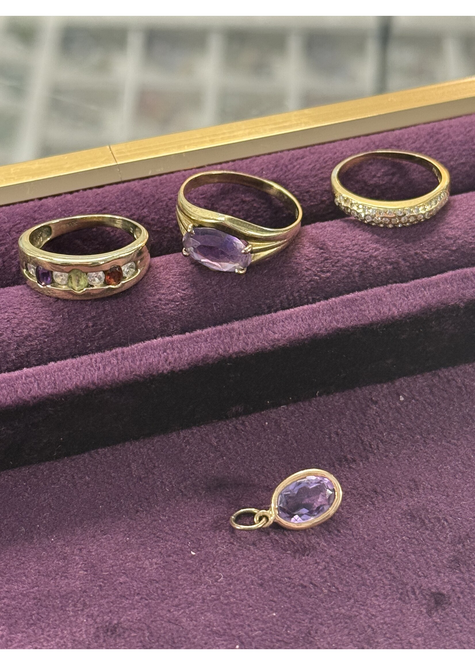 Vintage & Occasion Occasion  14 k ring met edelstenen - maat 17.25