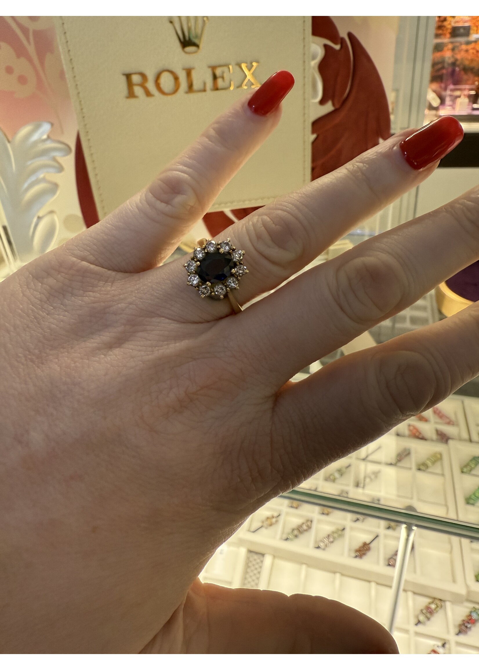 Vintage & Occasion Geelgouden ring met saffier en briljant