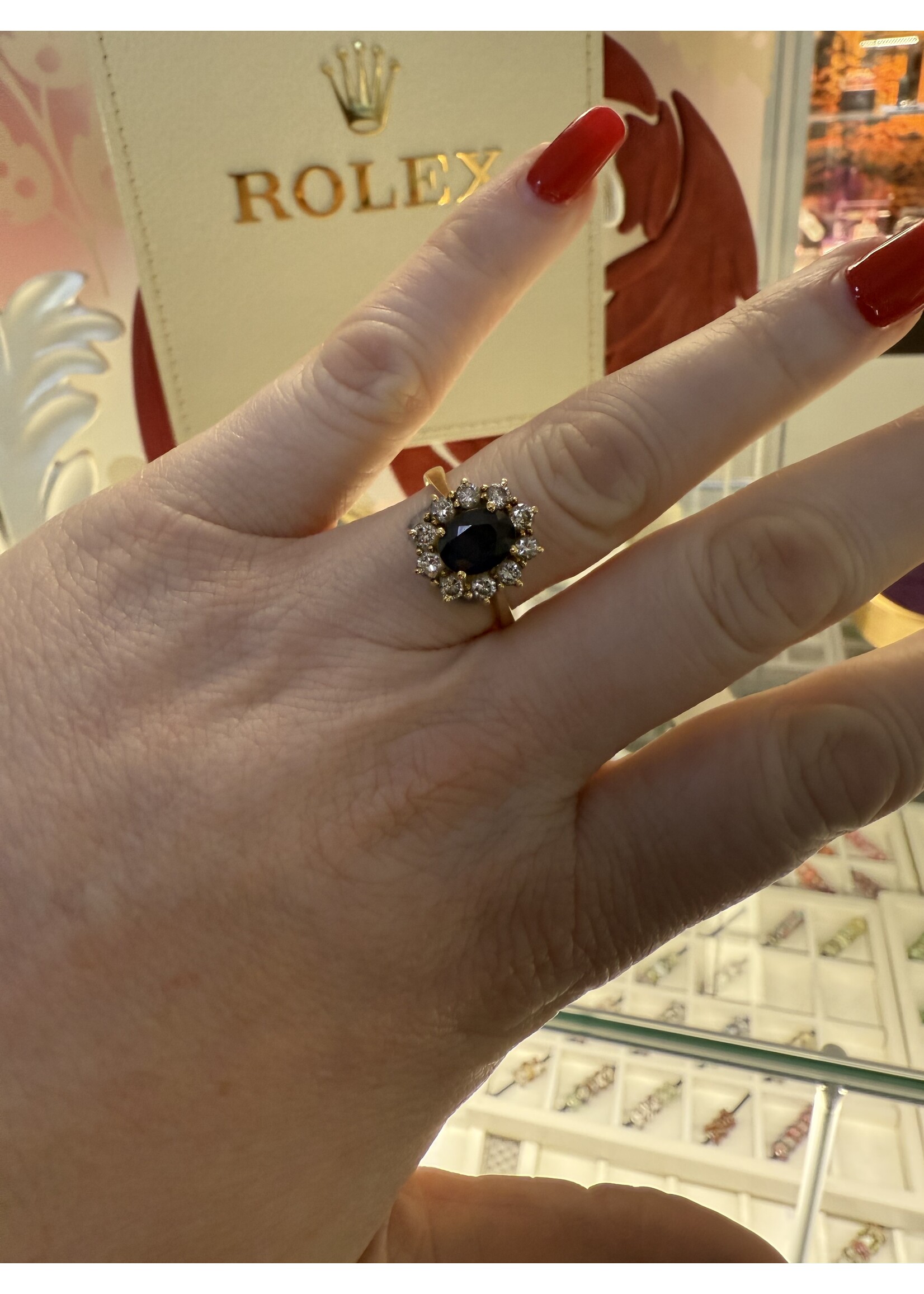 Vintage & Occasion Geelgouden ring met saffier en briljant