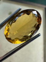 Roesora Citrien Edelsteen 11.79 ct – Oval Cut – Natuurlijke Gele Edelsteen