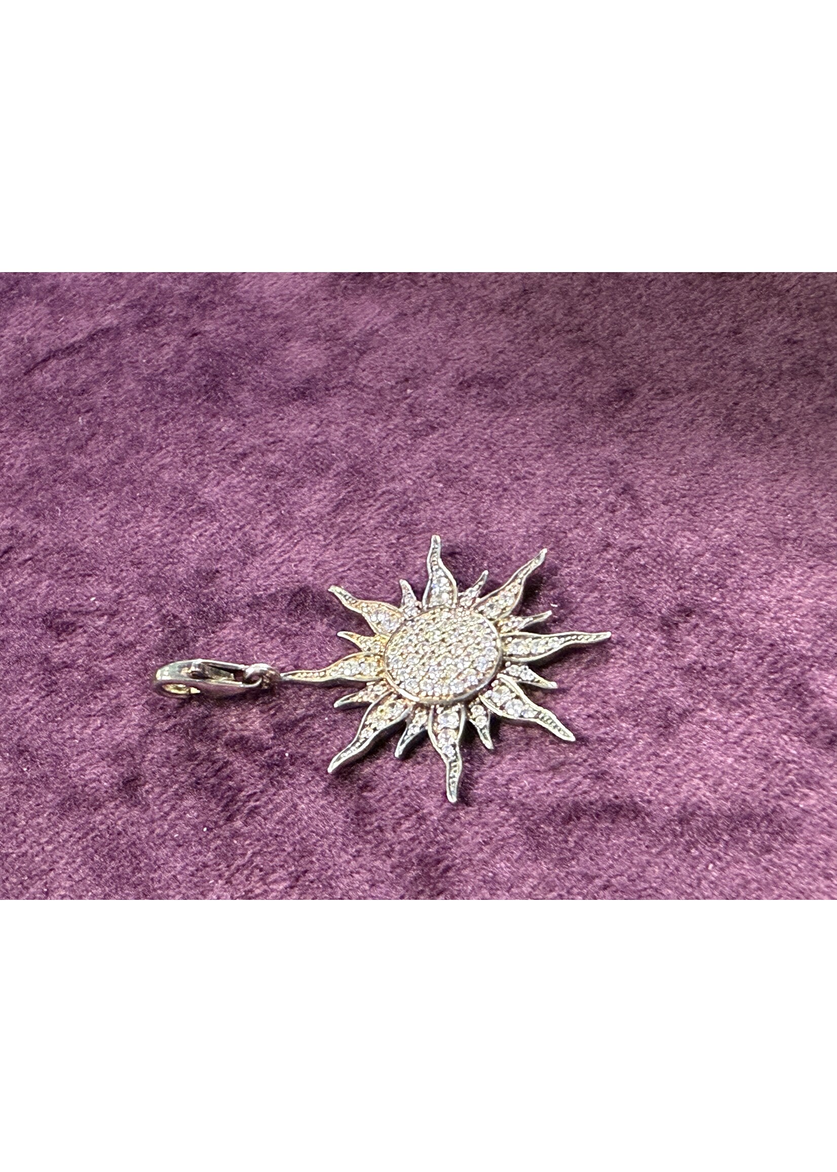 Vintage & Occasion Zilveren charm hanger zon