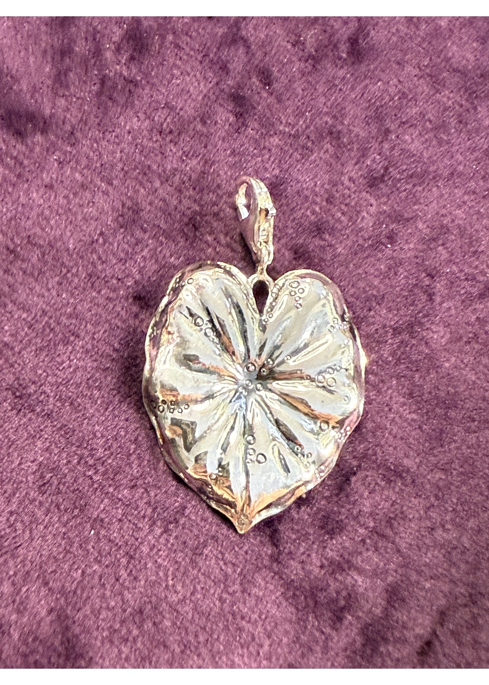 Vintage & Occasion Zilveren occasion hanger thomas sabo lelieblad