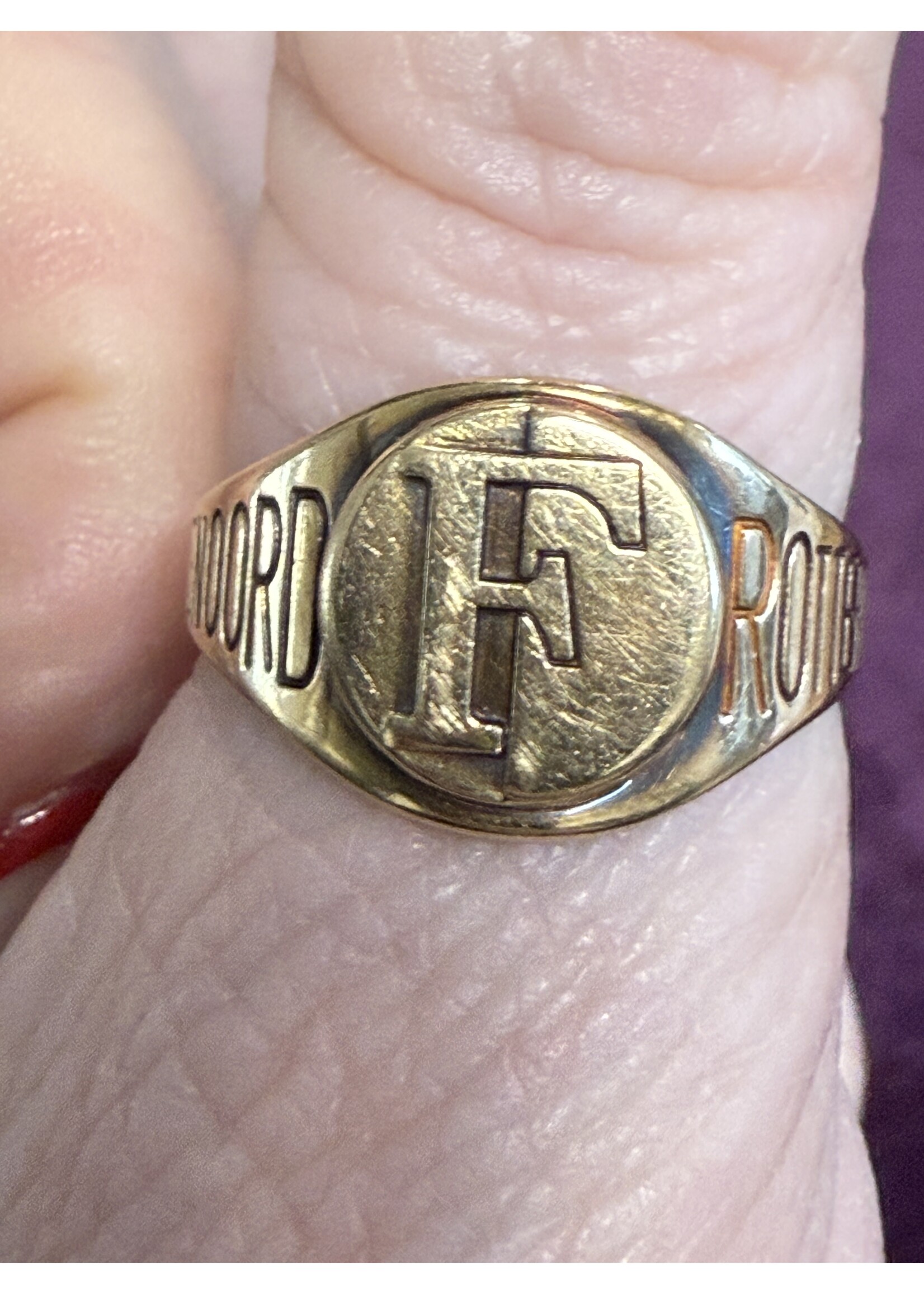 Vintage & Occasion Geelgouden 14k  ring Feyenoord - maat 20.5