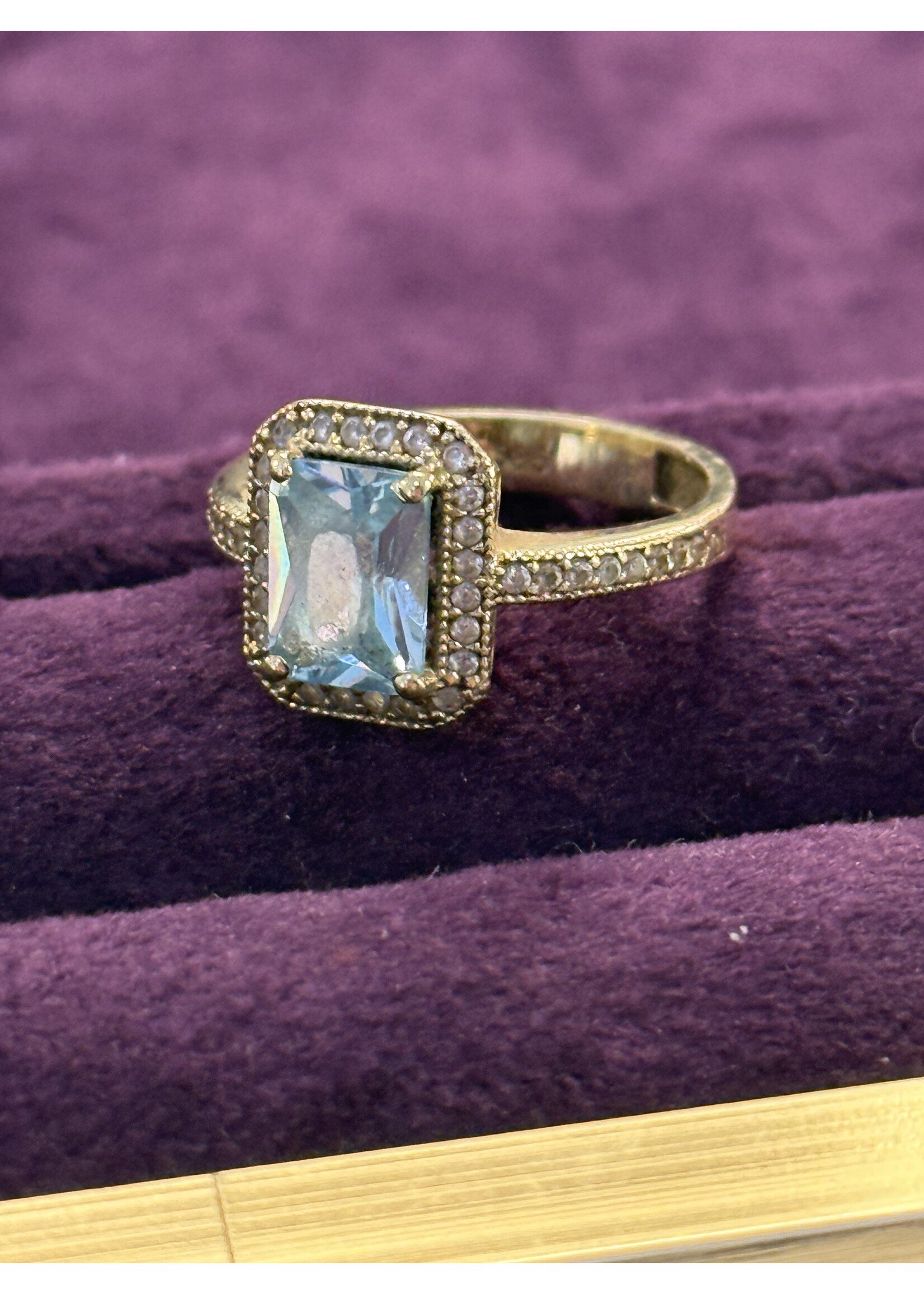 Vintage & Occasion Geelgouden 14k  ring met blauwe steen en zirkonia - maat 16.5