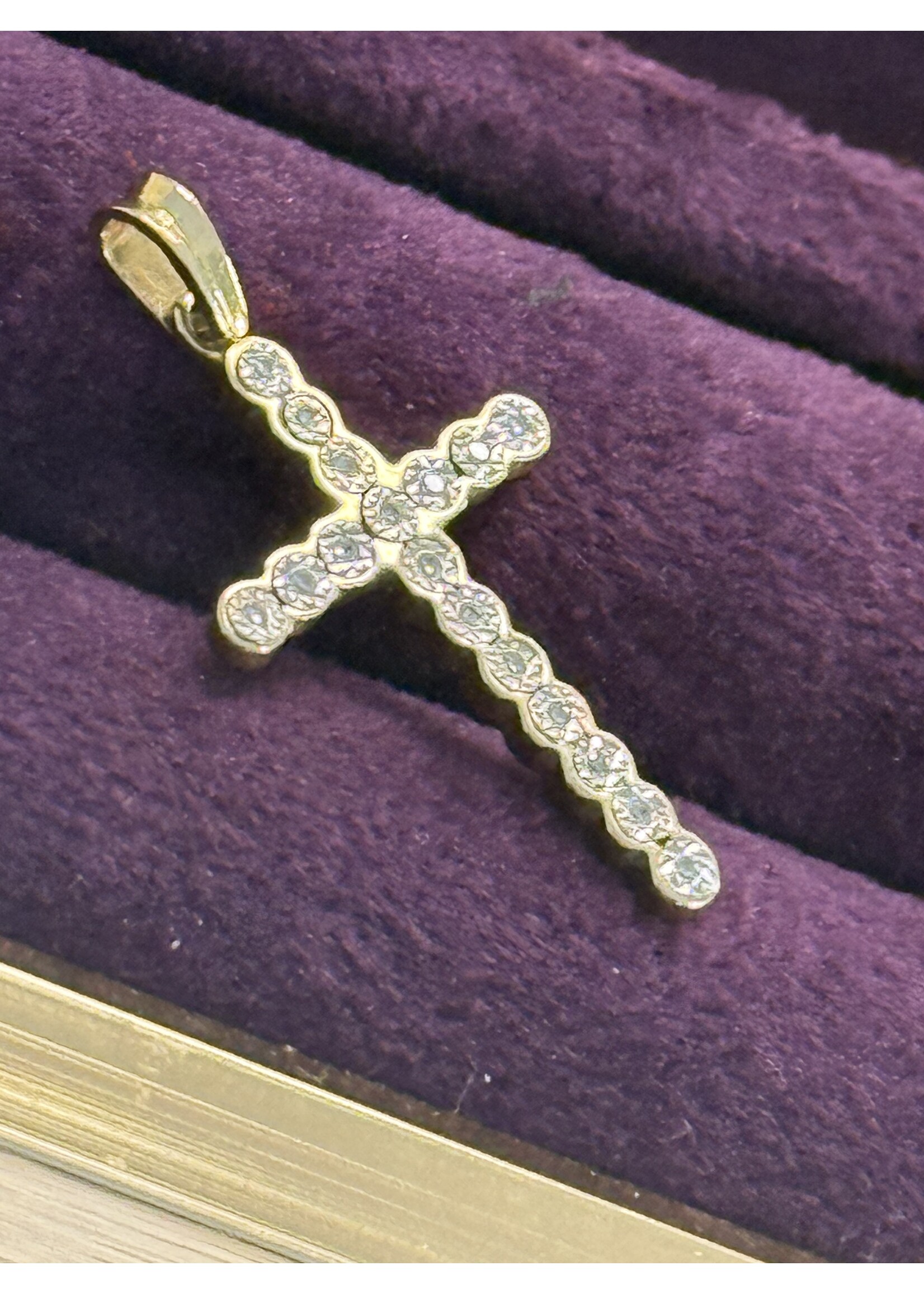 Vintage & Occasion Geelgouden 14k kruis met briljant