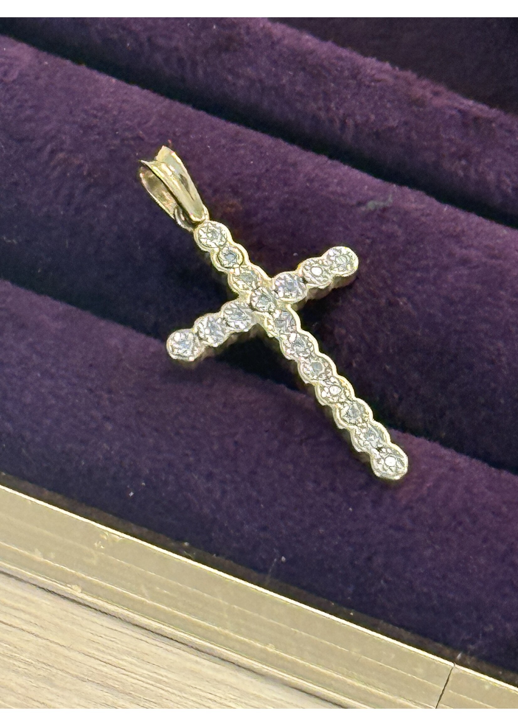 Vintage & Occasion Geelgouden 14k kruis met briljant