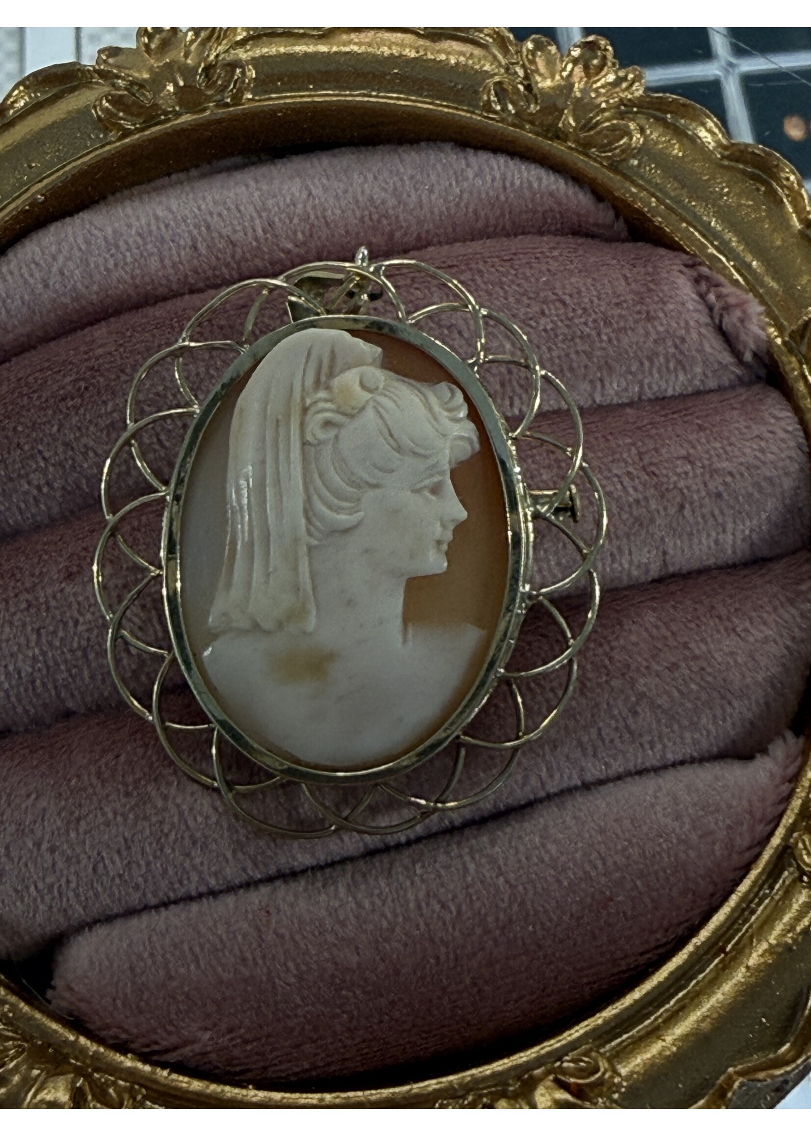 Vintage & Occasion Vintage gouden broche / hanger met camee