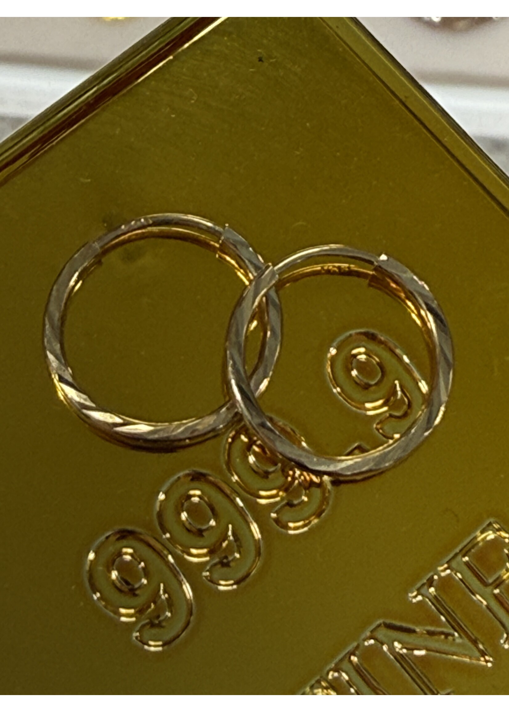 Vintage & Occasion Geelgouden oorringen 14k gediamanteerd