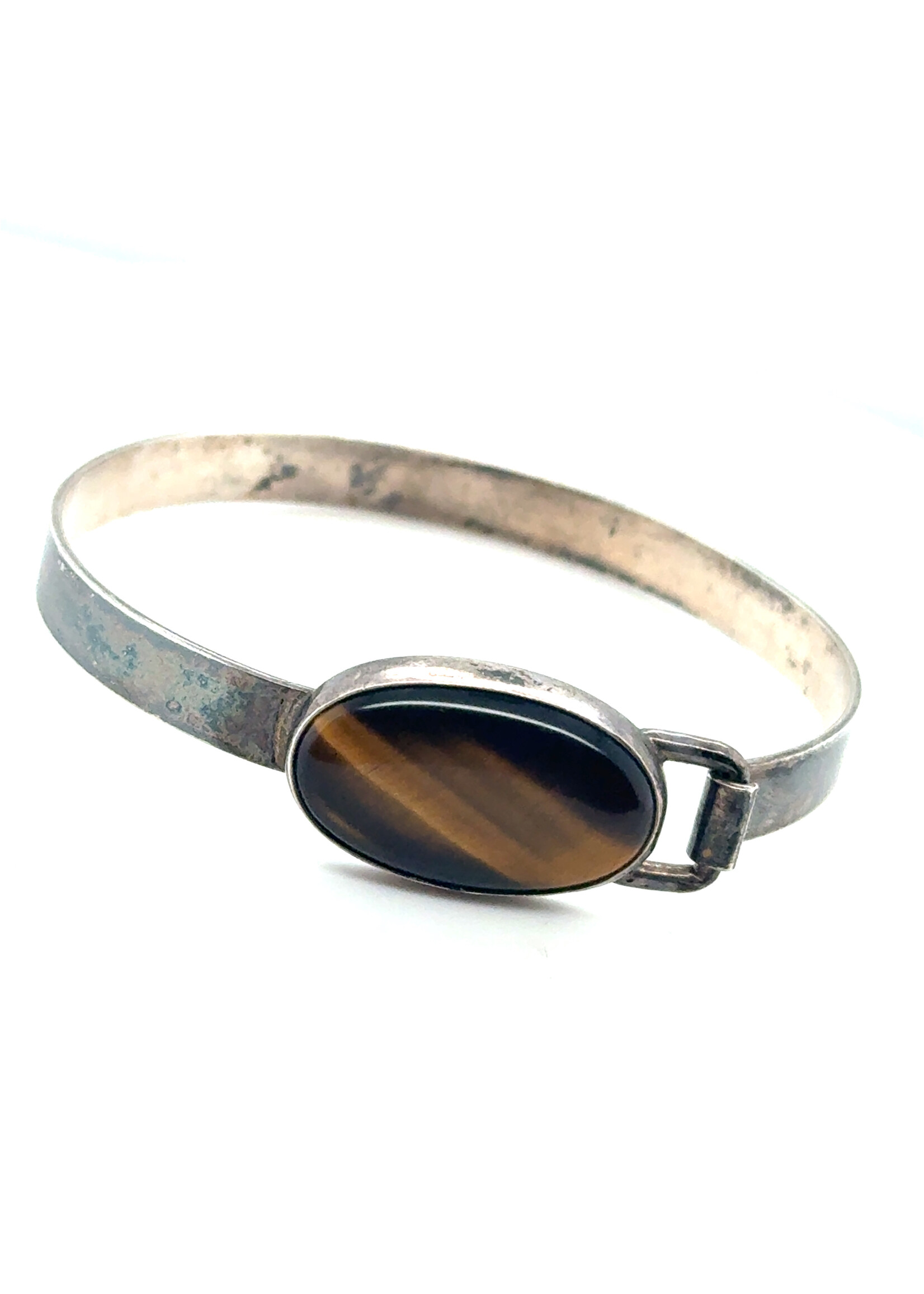Vintage & Occasion Zilveren vintage  bangle met tijgeroog