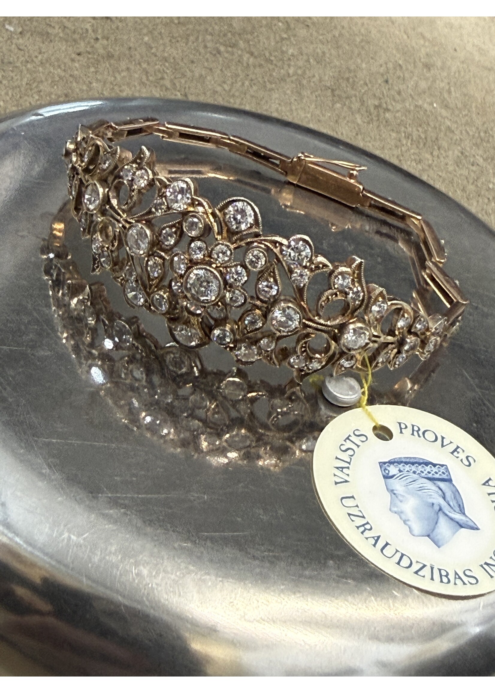 Vintage & Occasion Geelgouden armband met briljant