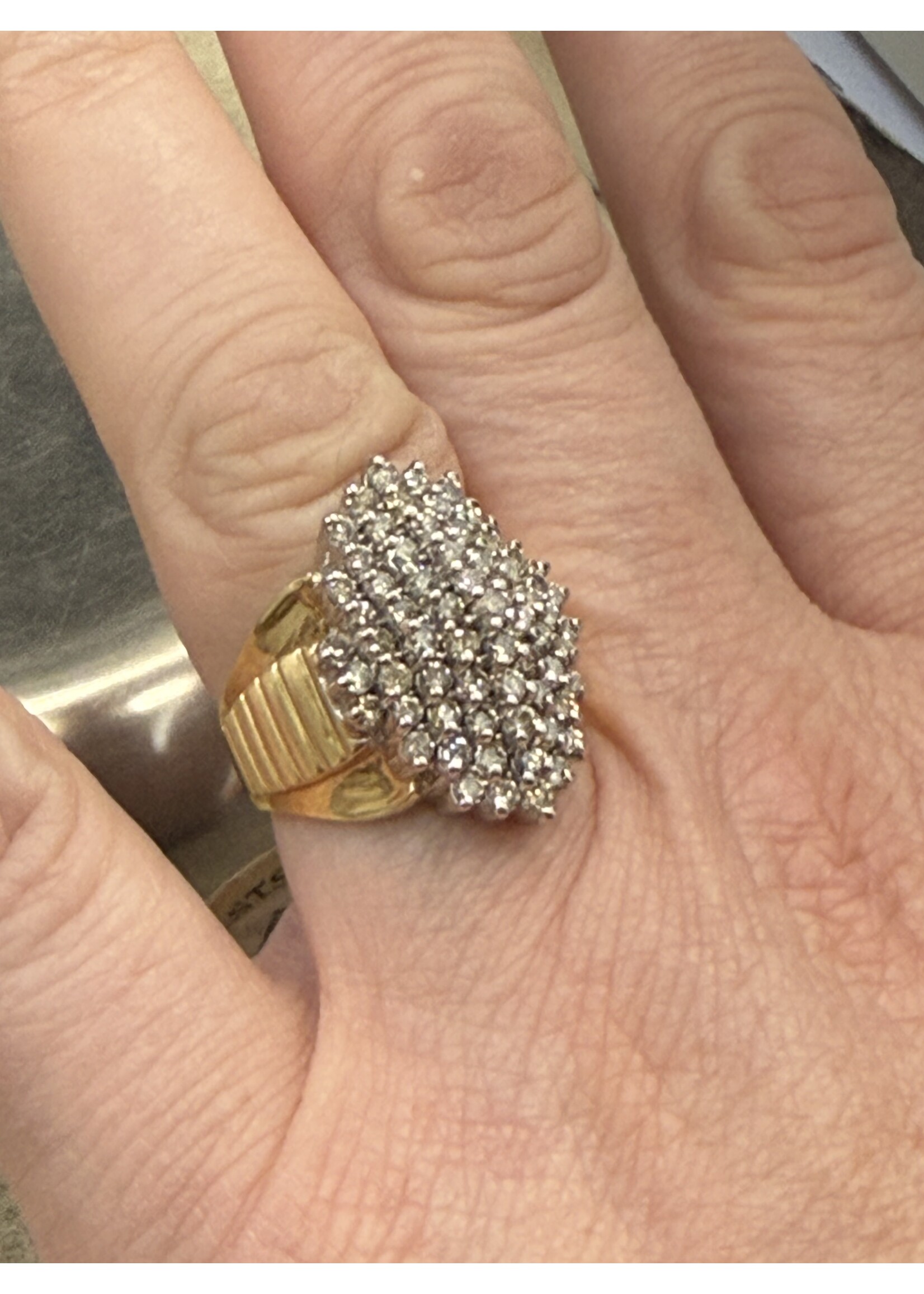 Vintage & Occasion Geelgouden ring met briljant