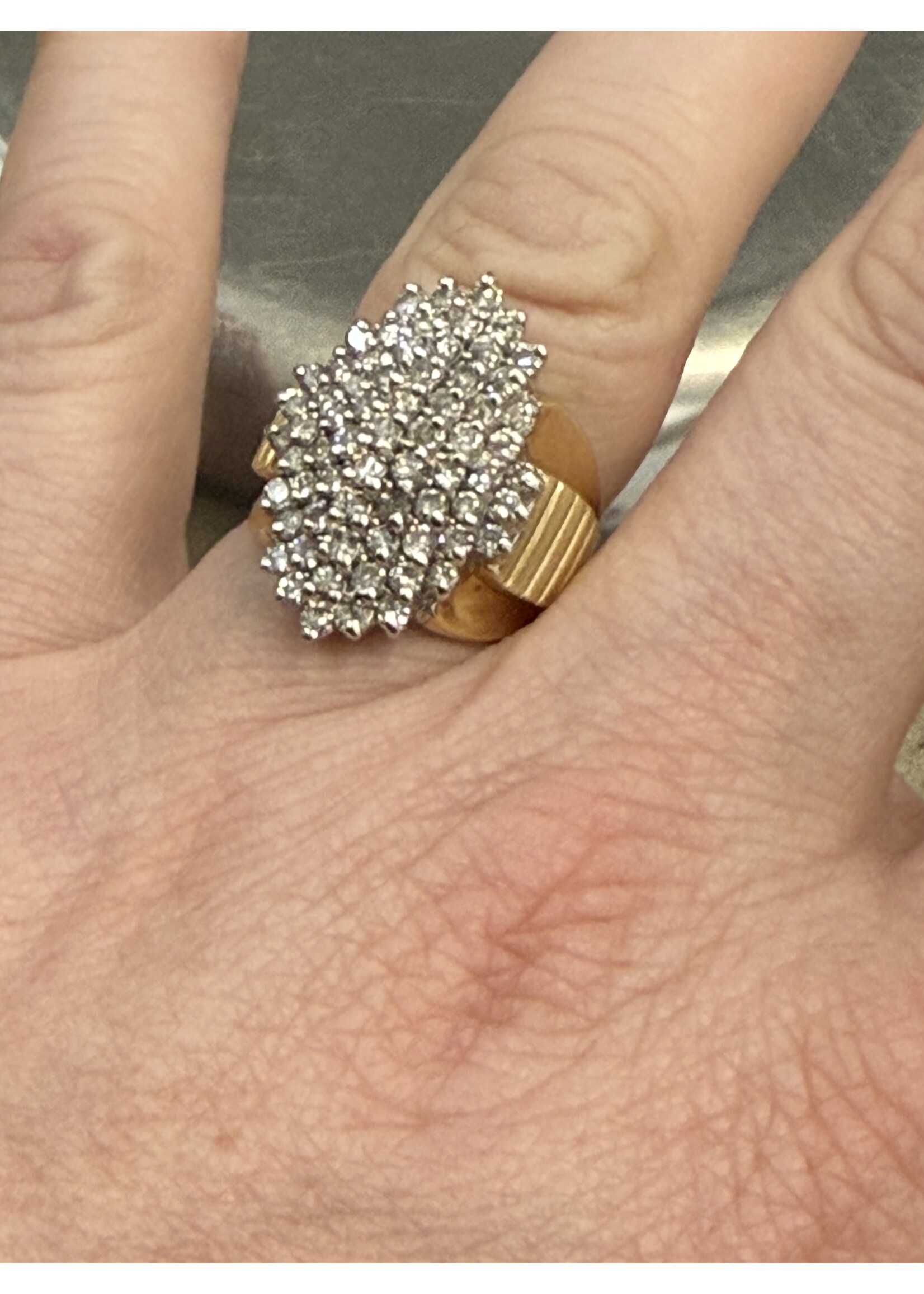 Vintage & Occasion Geelgouden ring met briljant