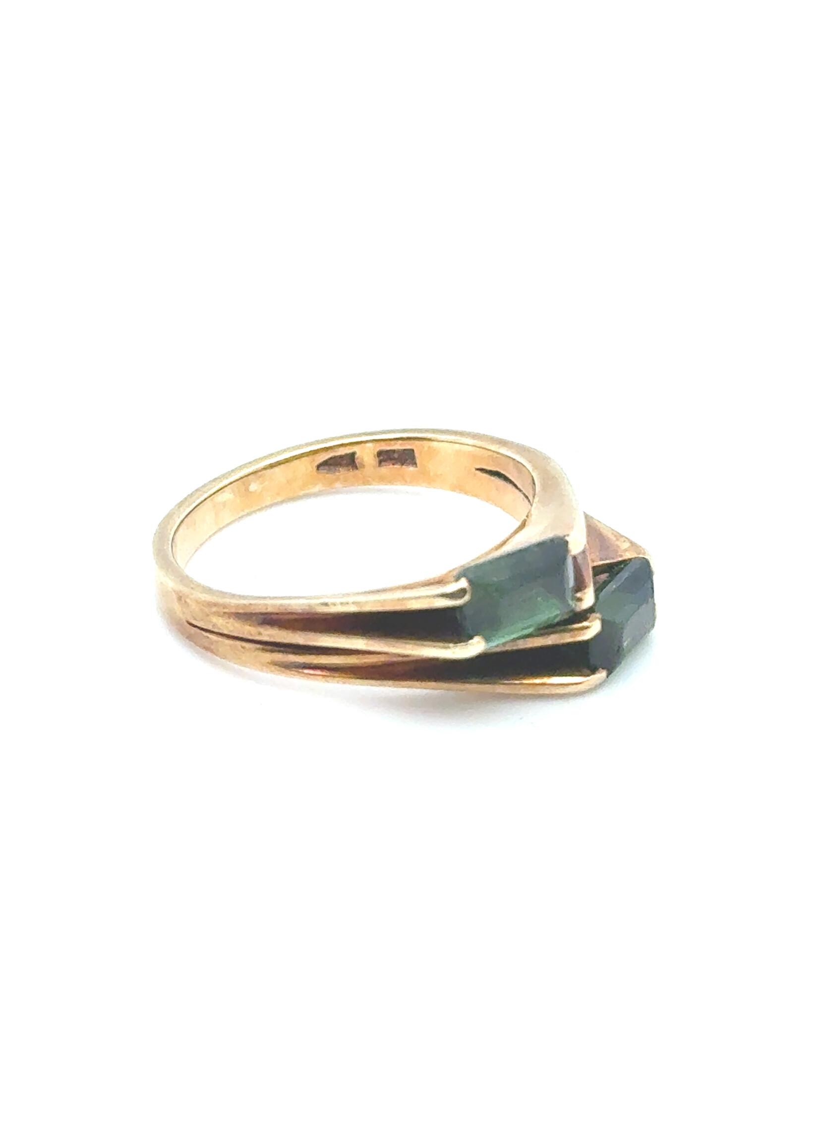 Vintage & Occasion 14k geelgouden ring met groene baguette geslepen stenen – maat 17