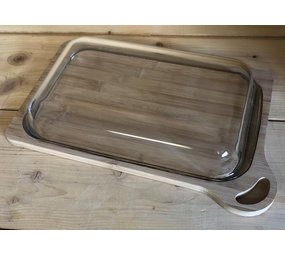 Mullrose Oven dish with bamboo cutting board Mullrose Oven dish with bamboo cutting board