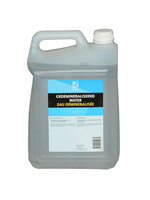 Bleko Gedemineraliseerd water, 5-liter á 3 stuks verpakt.
