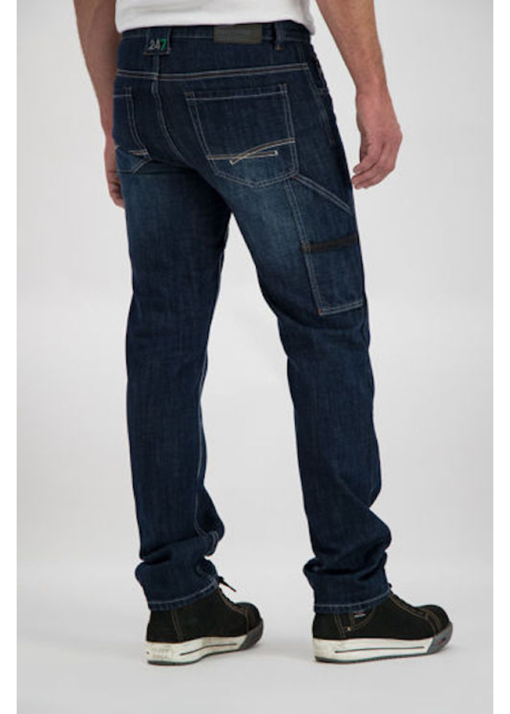 247 247 Wolf D30 -Classic fit, dark blue ringspun denim, W29-L32 t/m W42-L36.