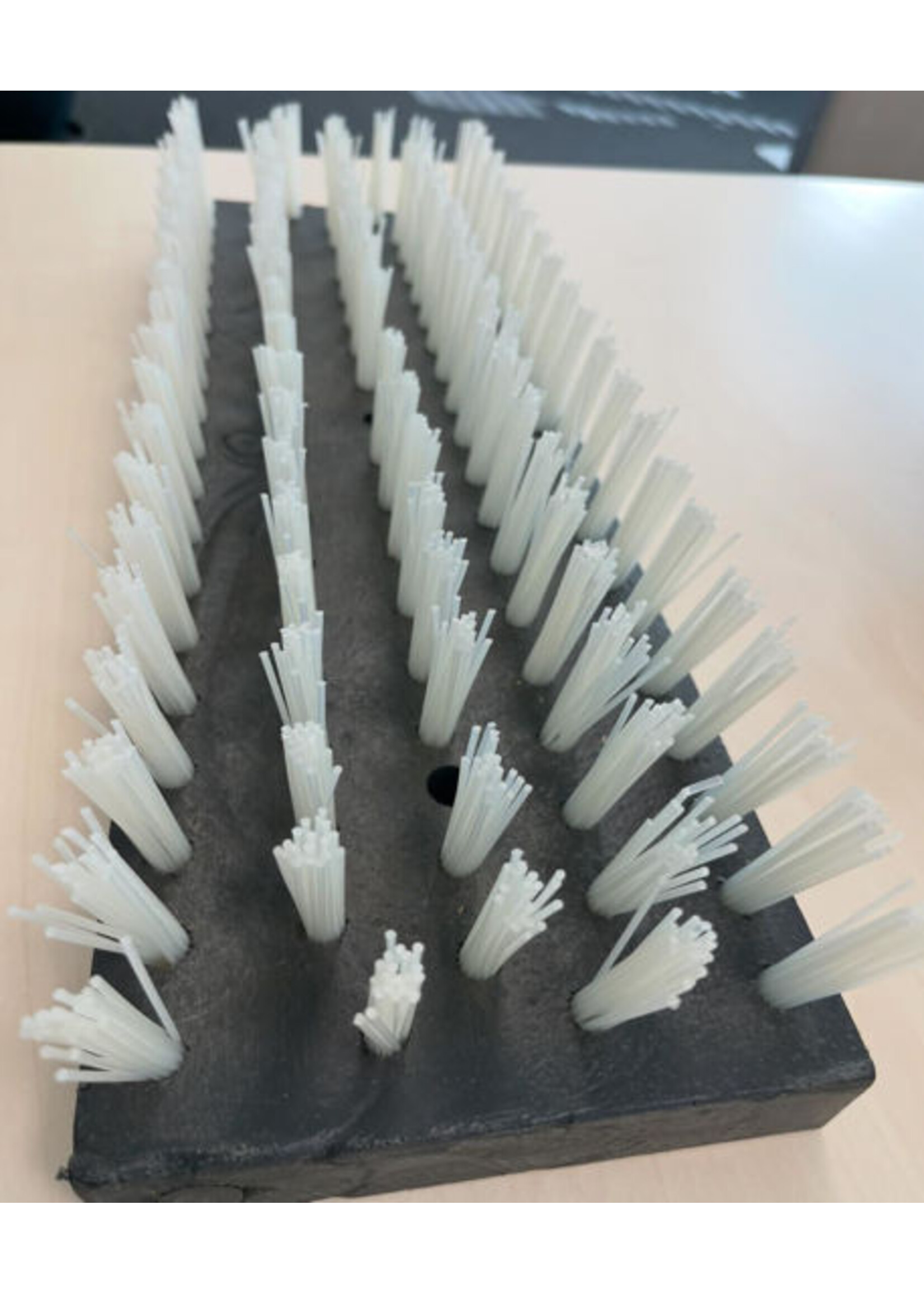Kerbl Kalverborstel nylon WIT 4cm (45x15cm)