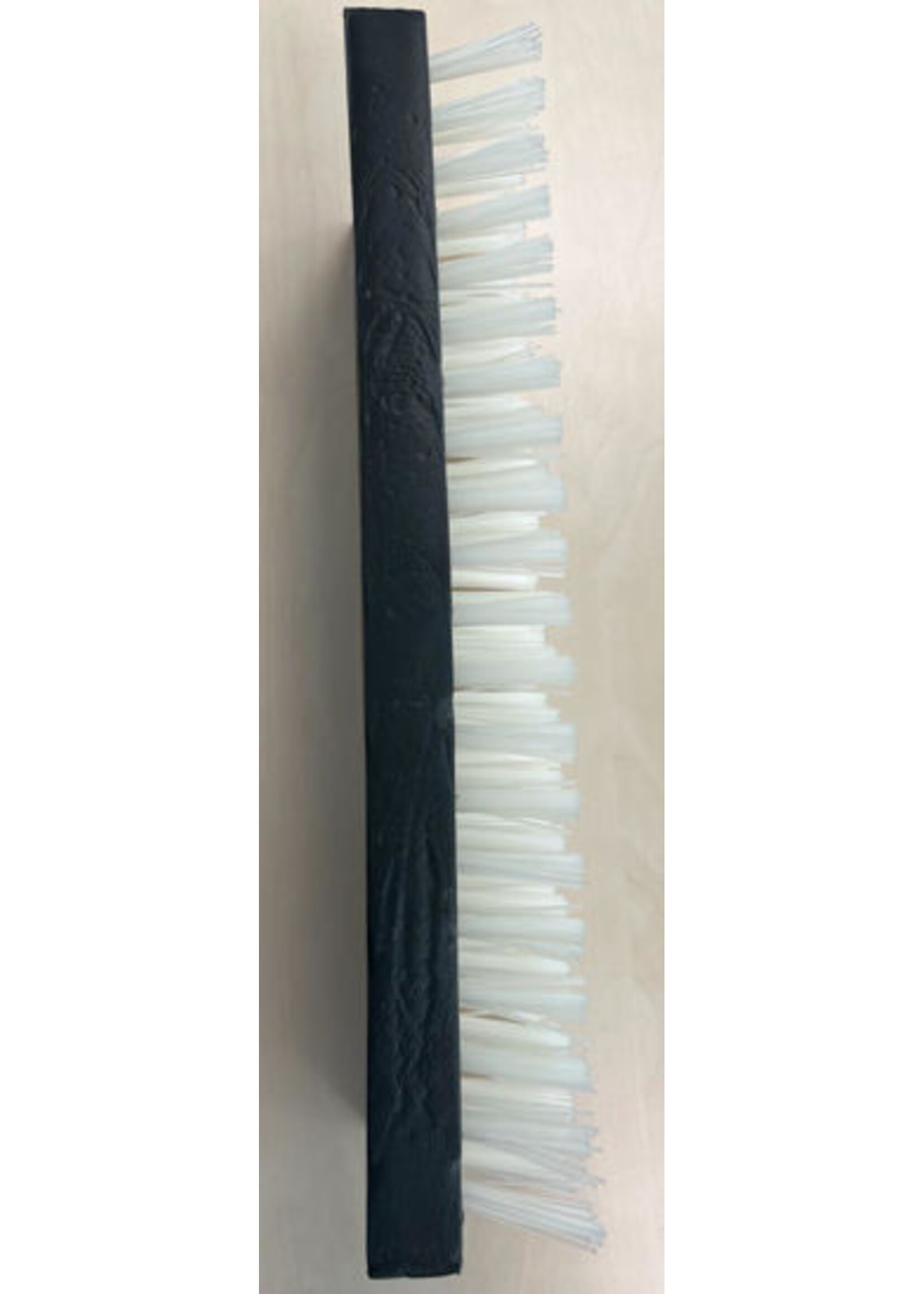 Kerbl Kalverborstel nylon WIT 4cm (45x15cm)