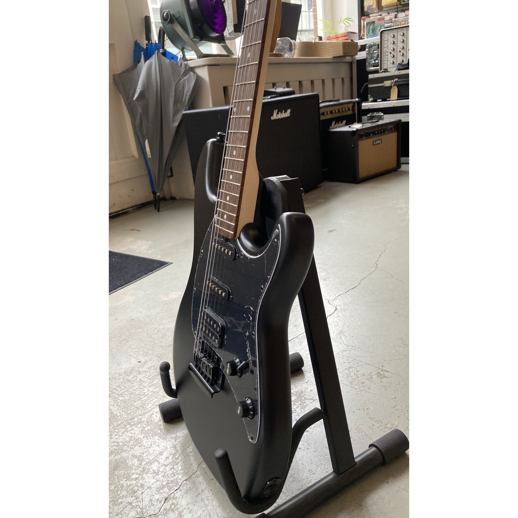 Sterling by Music Man Sterling by Music Man Cutlass Stealth Black