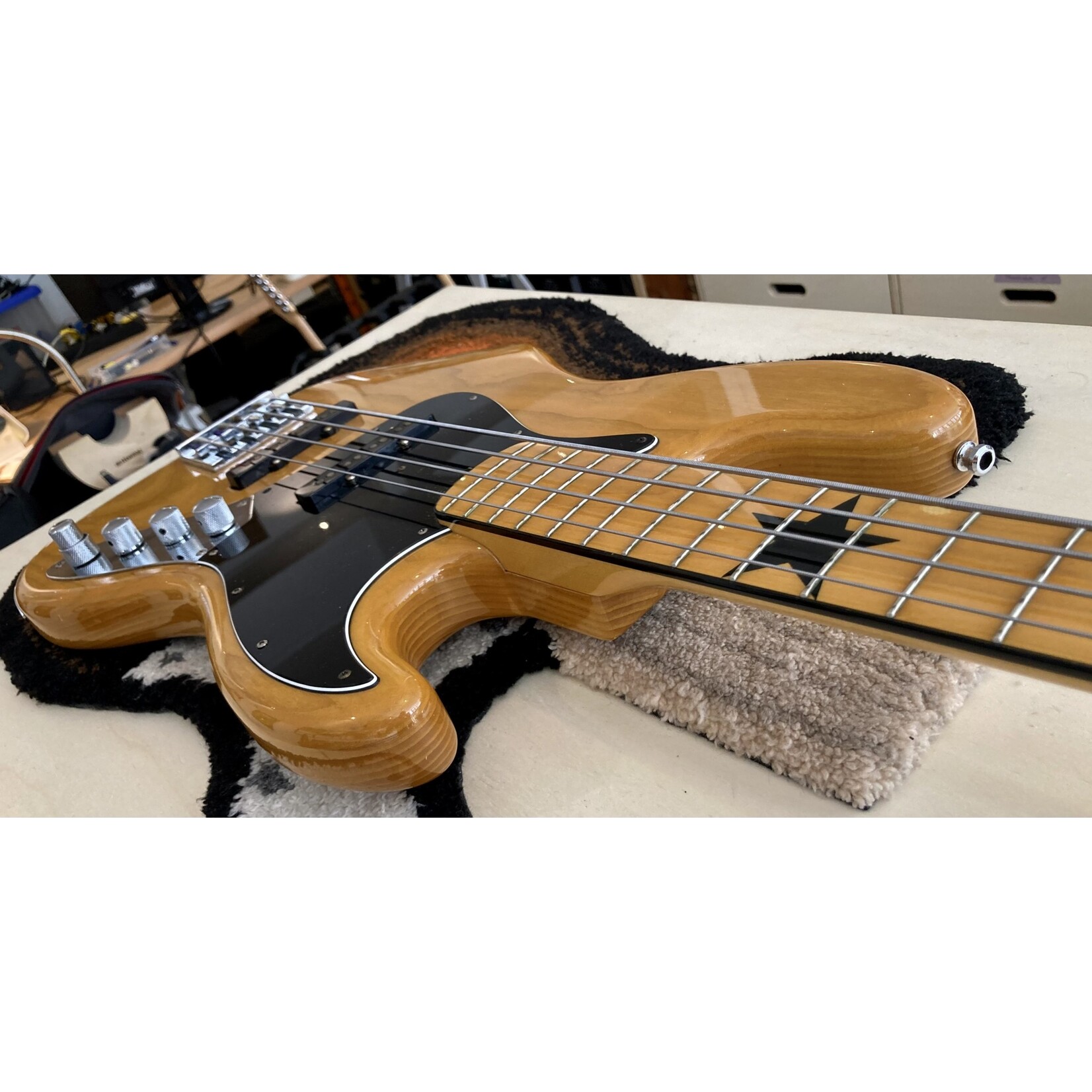 ESP ESP Crafthouse (ESP Customshop) Jazz Bass 2004