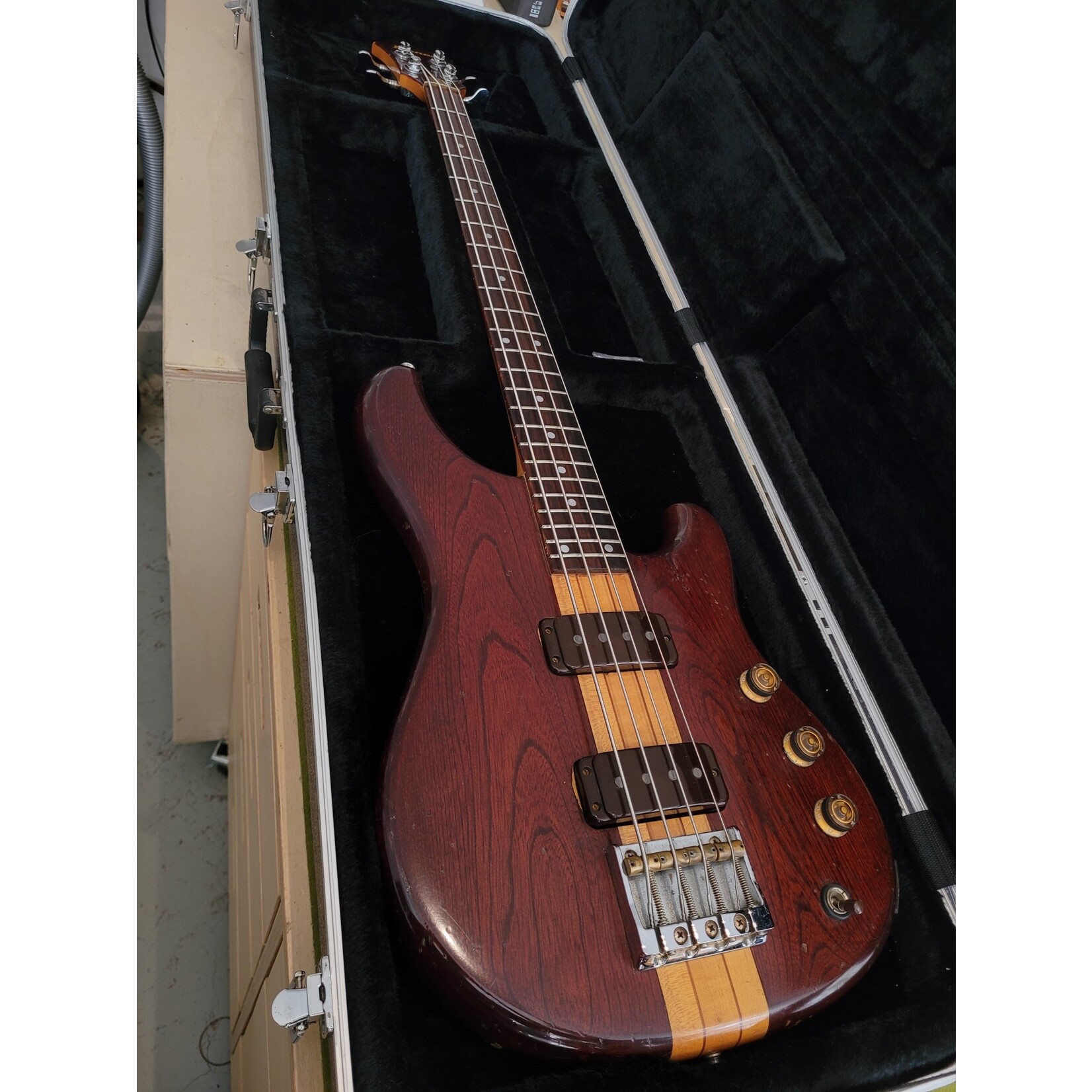 Ibanez Ibanez Musician 4 string bass, 1970 + case (pre owned)