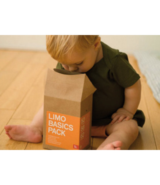 Limobasics pack zwart (set trui, broek, slab en muts) maat 50