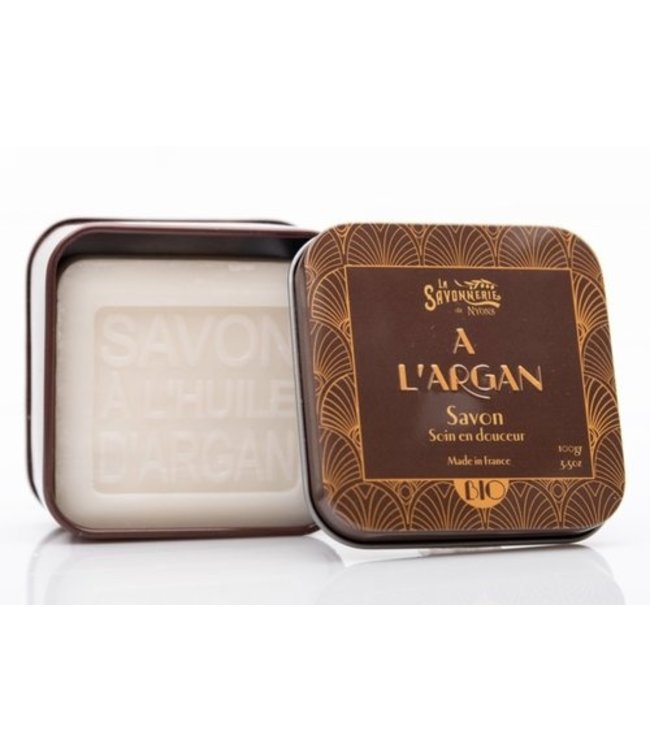 Organic soap with argan oil in tin