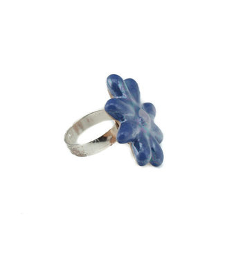 Kazuri Ring ceramic flower blue - 3 cm