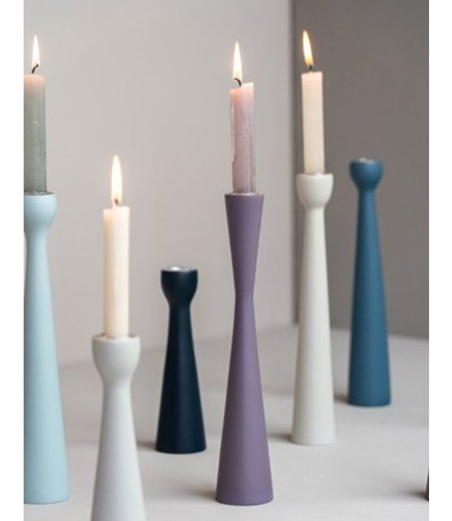 Wooden candleholder red 25 cm