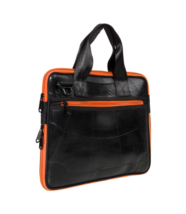 Laptoptas rubber zwart H32xB42xD5 cm met oranje ritsen