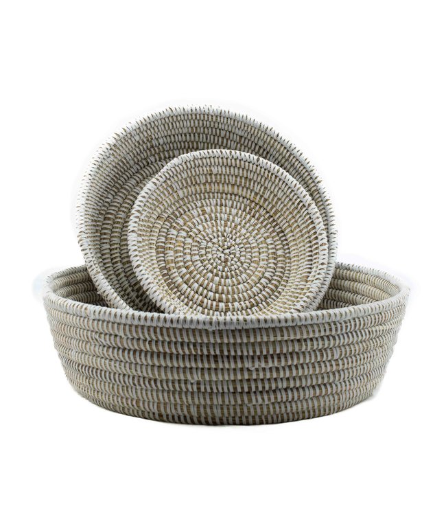 Set of 3 bowls straw with white plastic D20, D26 en D32 cm