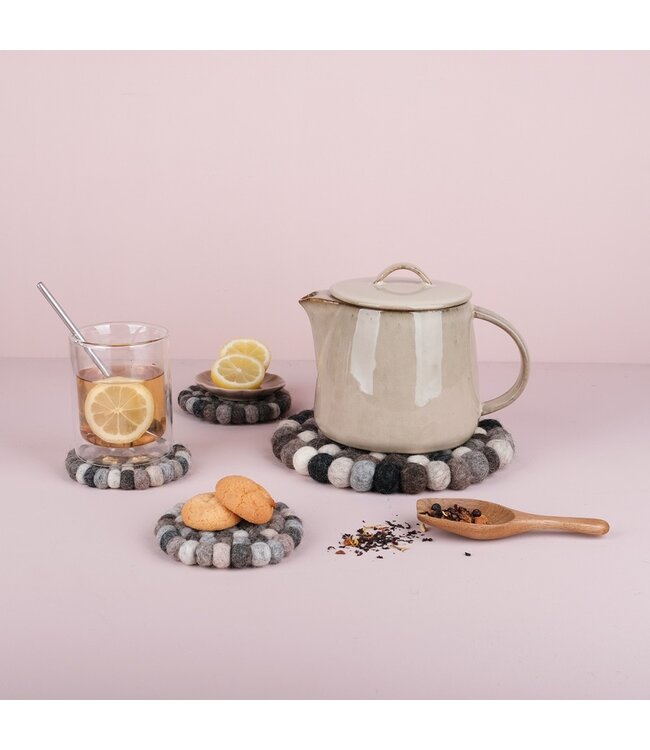 Felt coaster round grey D 10x H 1,5 cm