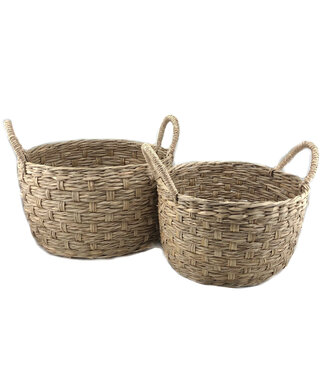 Teranga Set of round seagrass baskets with handles.