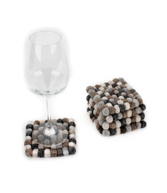 Vilten onderzetter vierkant grijstinten 10x10 cm