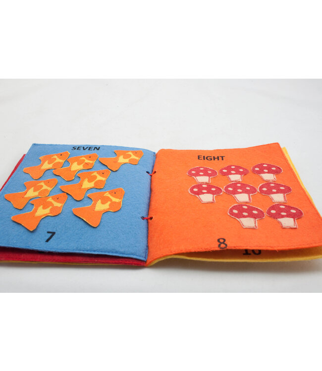 Felt children's book Let's count
