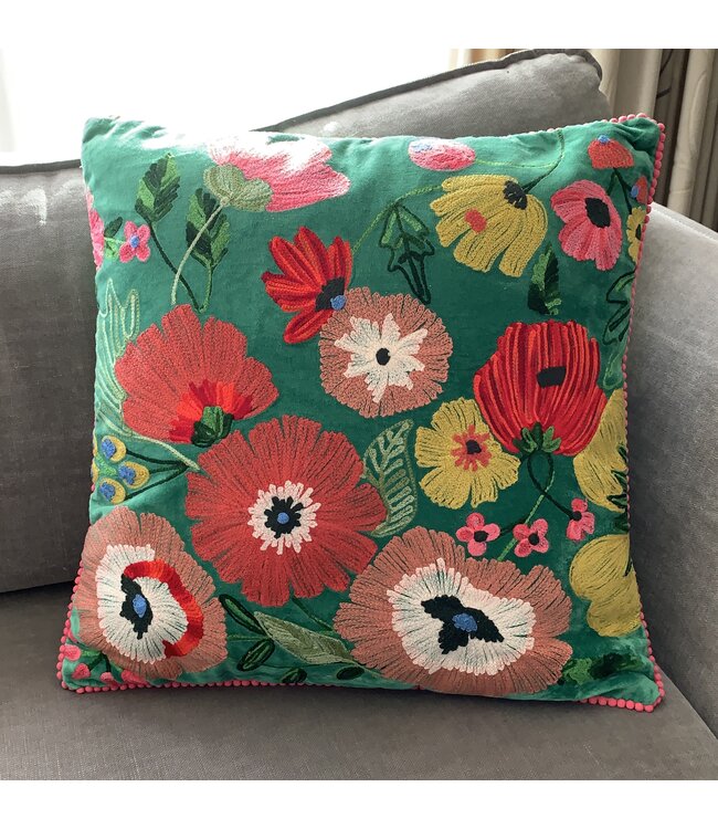 Sierkussen velours groen met geborduurde bloemen -45x45cm