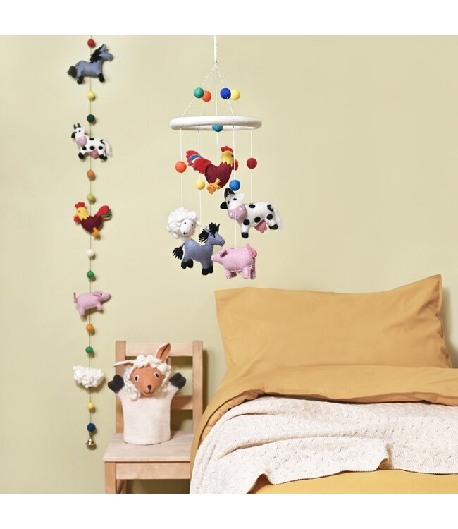 Felt hanger farmer animals 150 cm - large