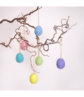 SjaalmetVerhaal Set van 6 vilten hangers - pastel paaseieren 4x3cm -effen