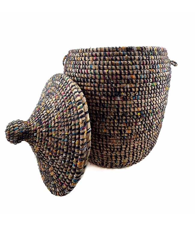 Rieten mand met stof -zwart blauw geel - H50xD45cm - H70 x D45cm.