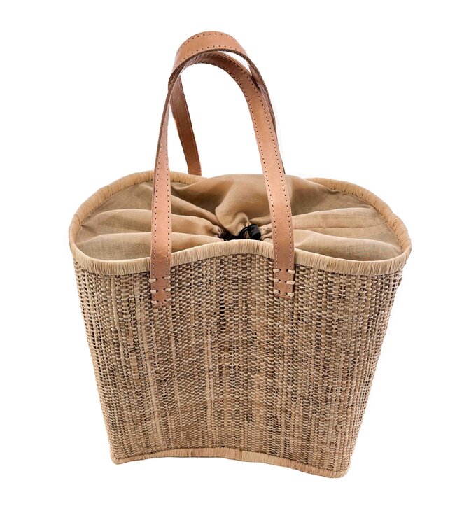 Straw bag natural with brown leather handles