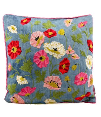 Only Natural Sierkussen geborduurd Denimblauw met bloemen rood-roze-wit-geel 45x45cm