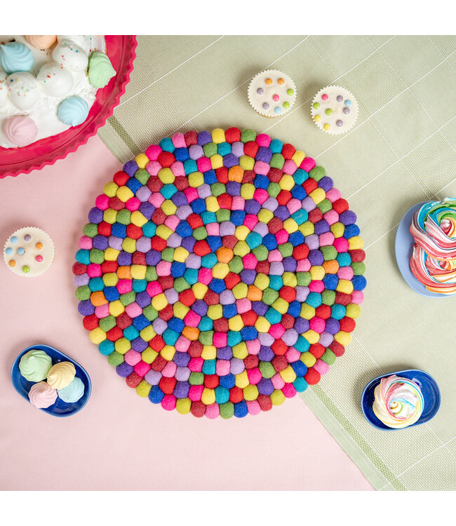 Vilten kleedje / kussen bolletjes rond multicolour doorsnede 40 cm - bright