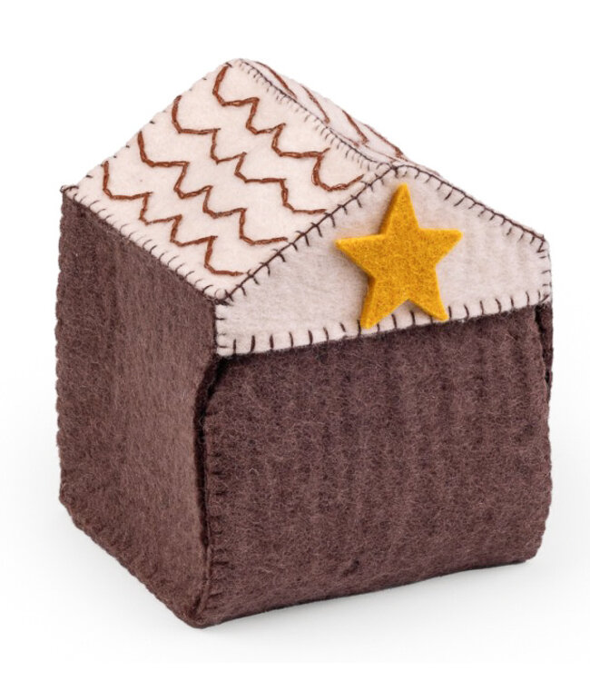 Felt nativity set brown with 12 red-green pieces - H 15x12 cm